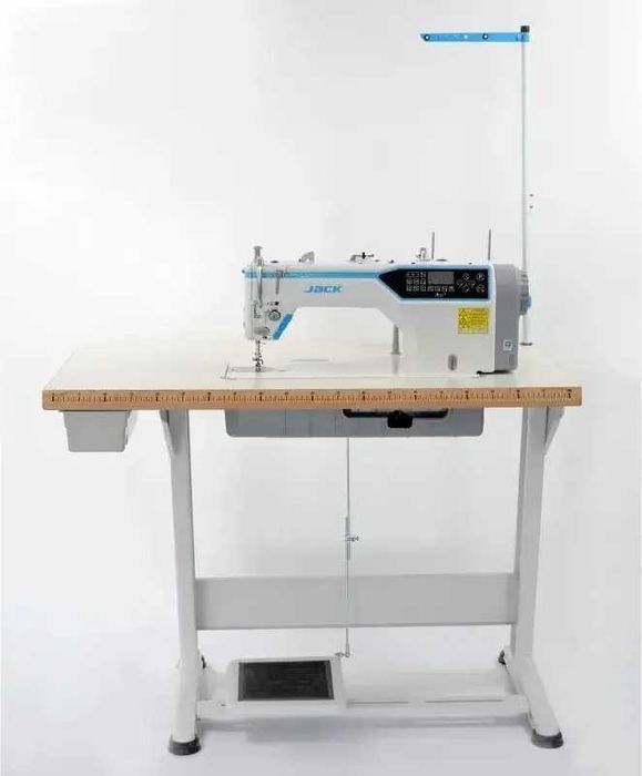 Швейна машина Jack Stebnówka A7-Dh, Оверлок,Парогенератор.