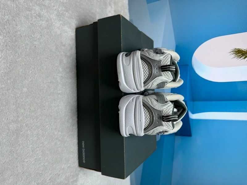 New Balance 530 White Silver Rozmiar 41.5