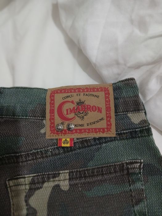 Calças estampa n 36