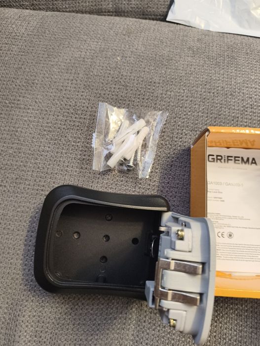 Skrzynka na klucze z kodem