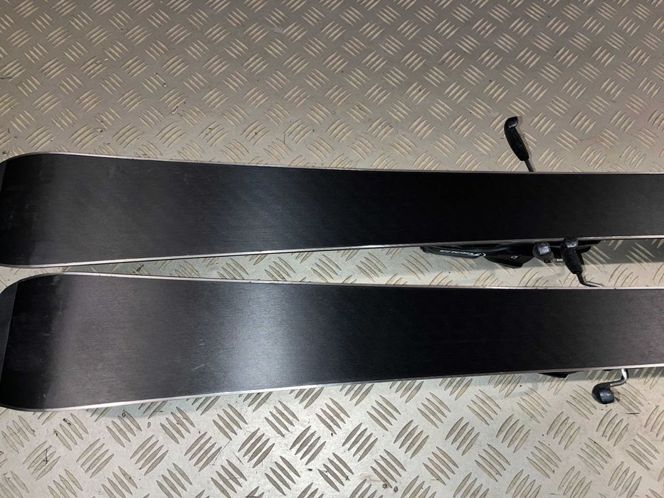 Narty HEAD SHAPE 3.0 149 cm Sezon 2024 ! Przygotowane