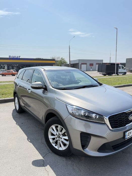 Kia sorento 2019 7 місць