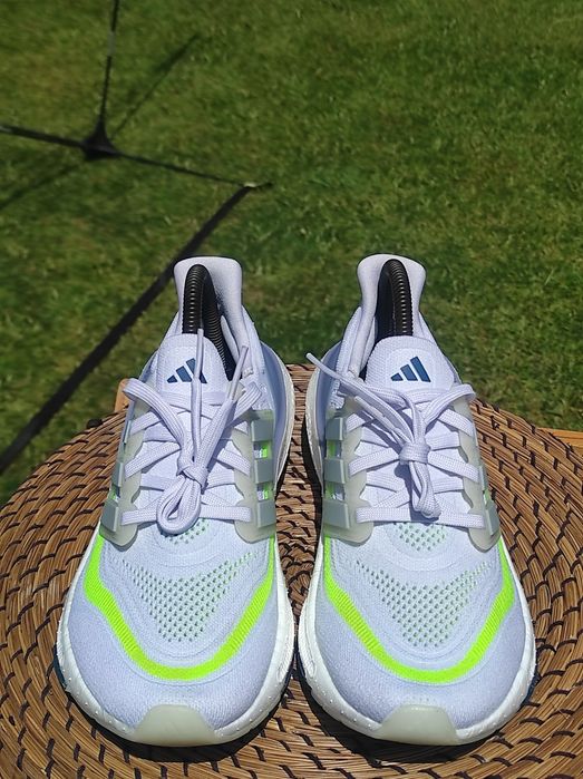 Sapatilhas Running Adidas Ultraboost 23 Light tamanho 39