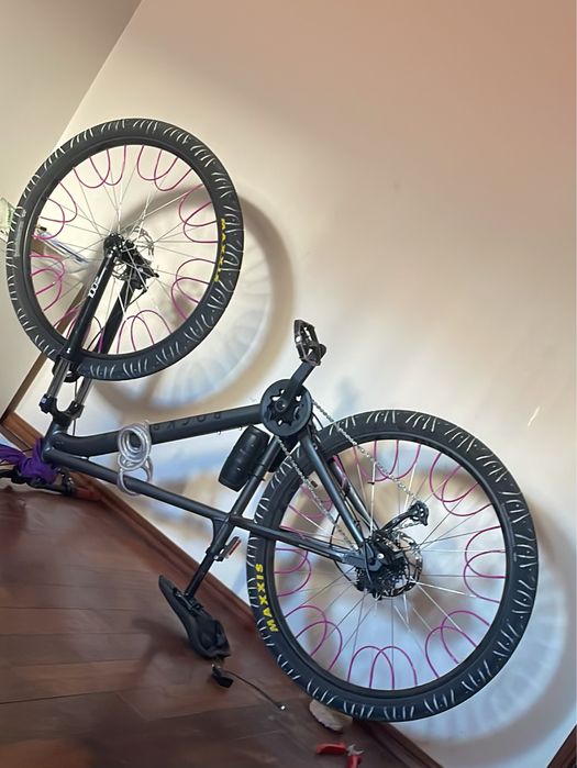 Bike de grau como nova