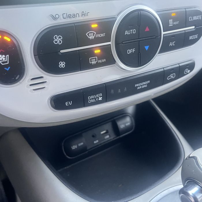 Kia Soul нова батарея 30  кіловати замінена в Норвегії по гарантії