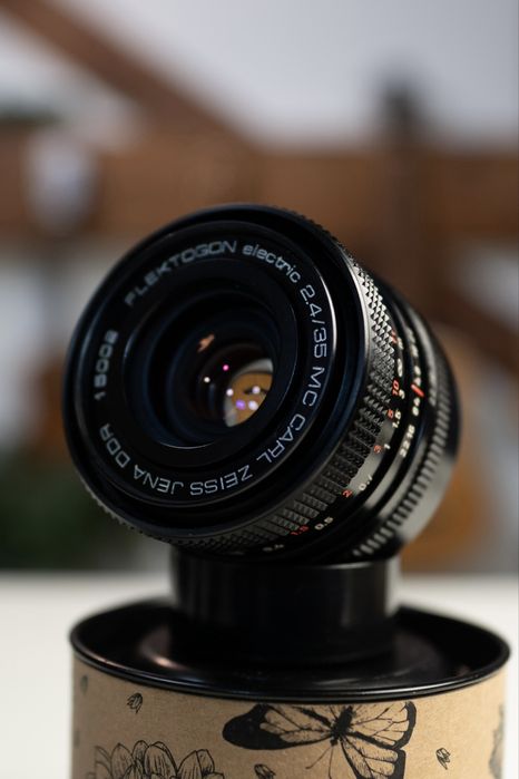 Carl Zeiss Jena DDR Flektogon 35mm f/2.4 MC M42
