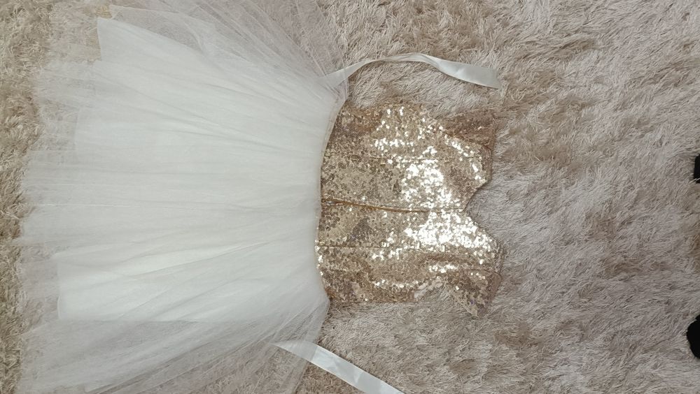 Святкова сукня, зірка, сніжинка, новорічна , золота паєтка, розмір 122