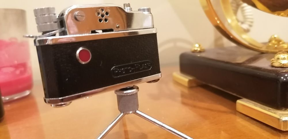 Isqueiro japonês máquina fotográfica antigo