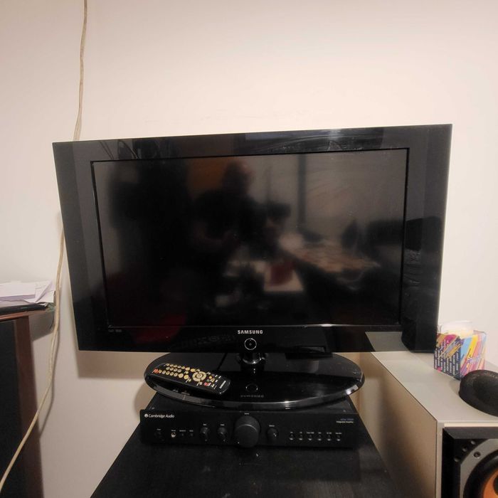Televisão Samsung 32"