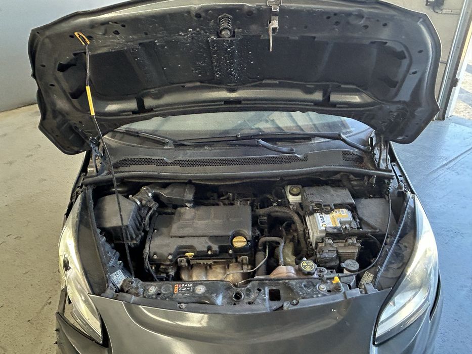 Opel Corsa 1.4 Dynamic AUTOMATICO  de 2018