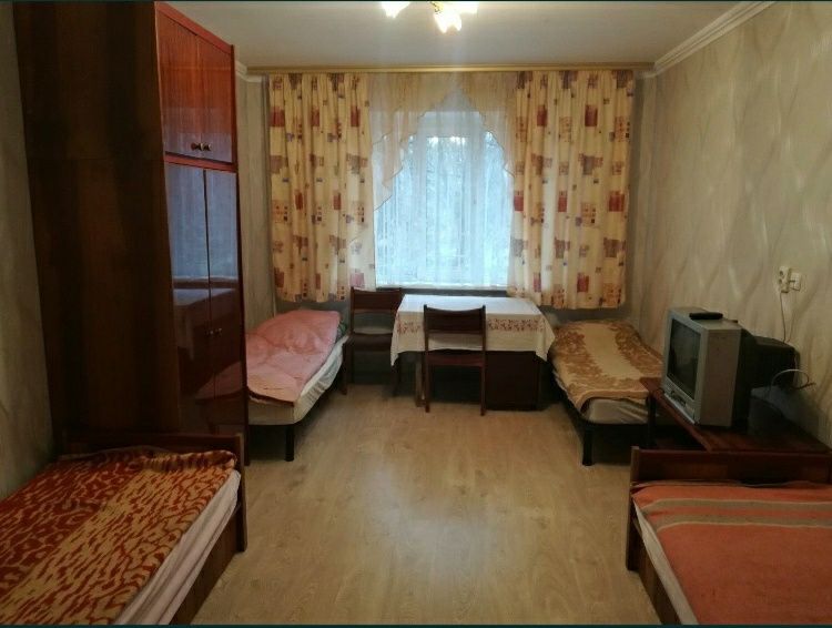 ПОДОБОВА ОРЕНДА ОБУХІВ для робітників та сім'ї