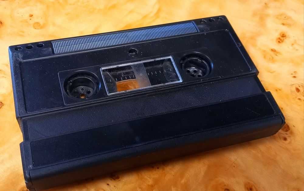 Kaseta Video 2000 - unikat kolekcjonerski