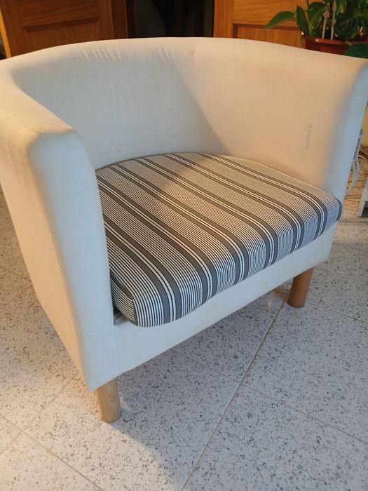 Poltrona pequena