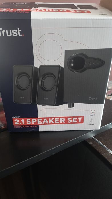Głośniki trust z subwooferm