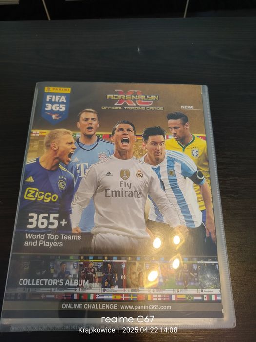 Karty piłkarskie panini 365
