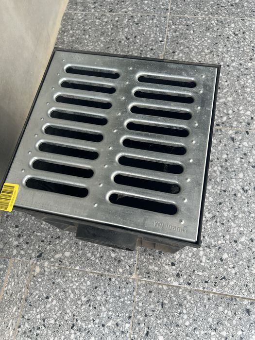 Дощоприймач новий 30/30