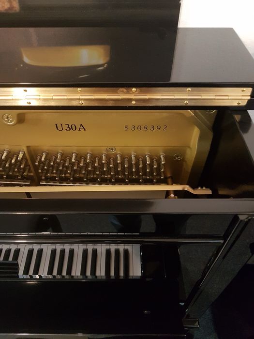 Piano Vertical Yamaha U30A