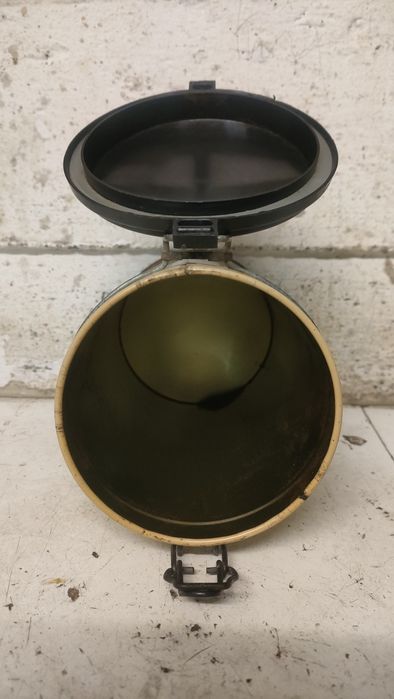 Antiga lata de tabaco Thomas Radford 50g.