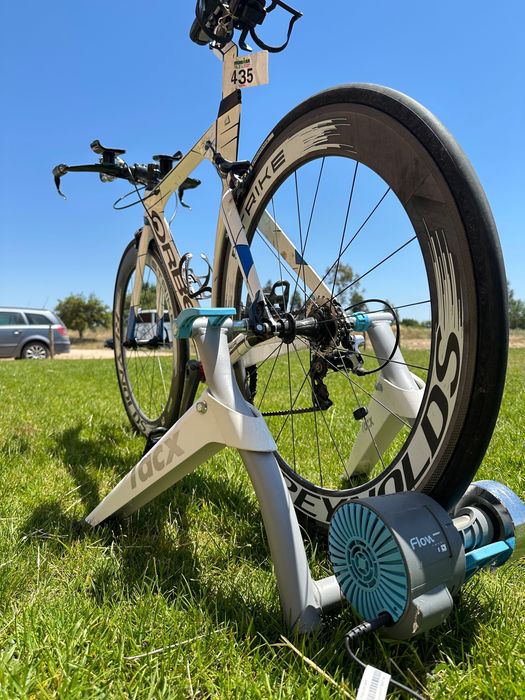 Bicicleta de carbono para triatlo