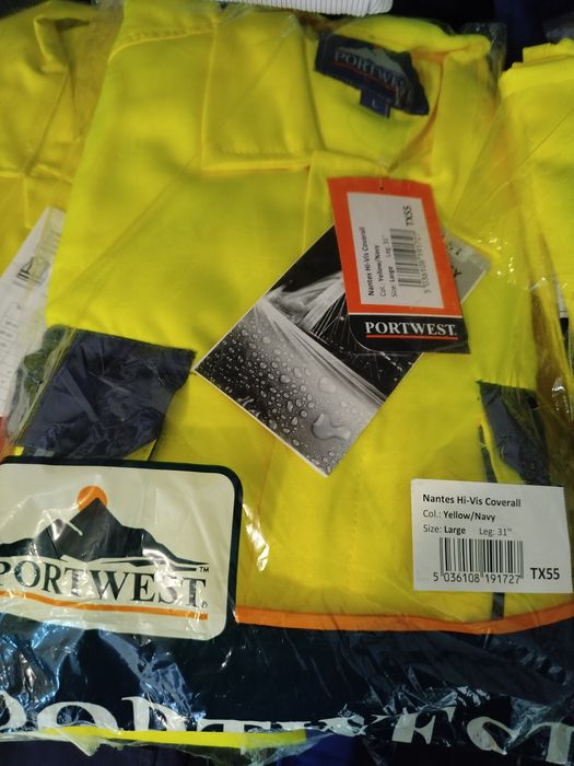 Робочые комбинезоны