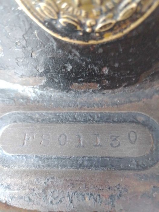 Швейна машинка Singer