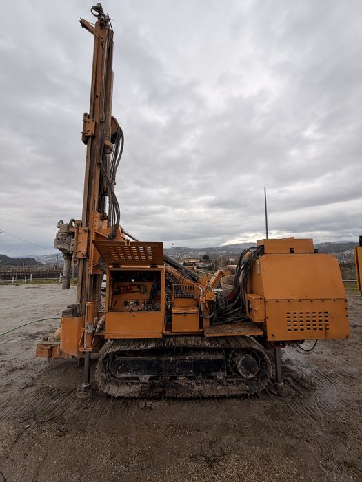 Máquina Perfuração