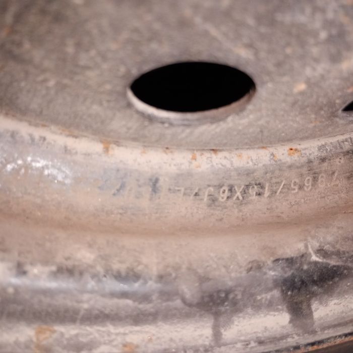 Sprzedam koła zimowe do Renault 4x100 15"