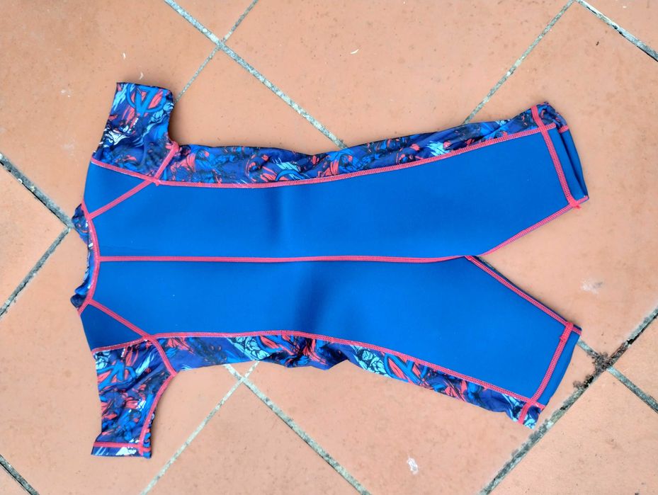 Fato banho natação menino 4 anos Spiderman