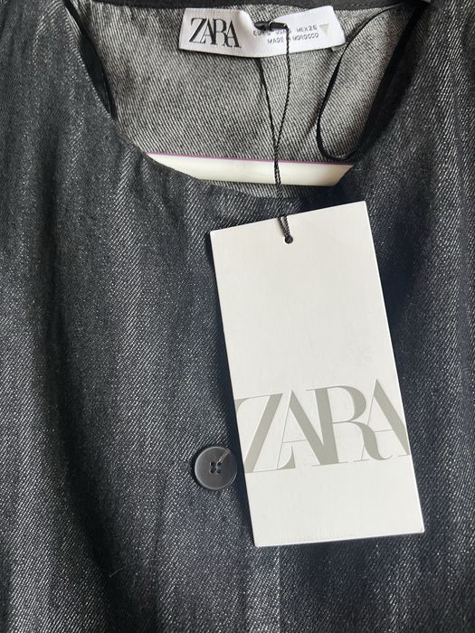 Джинсова жилетка жилет безрукавка Zara