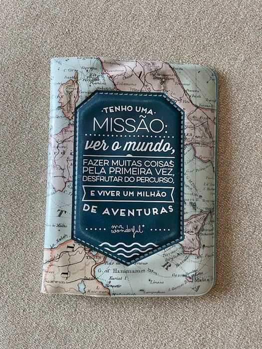 Capa de Passaporte Mr. Wonderful