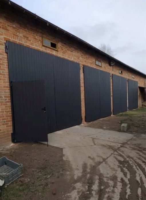 Wykonam bramy garazowe.