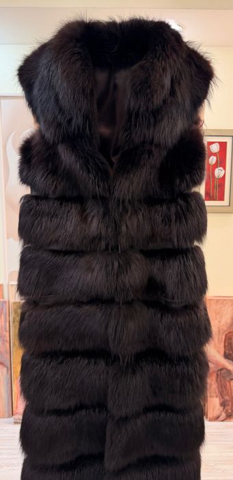 Жилетка довга з хутра песця