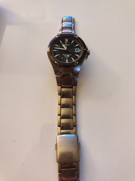Relógio SEIKO Sportura 8F56-0120 Titanio