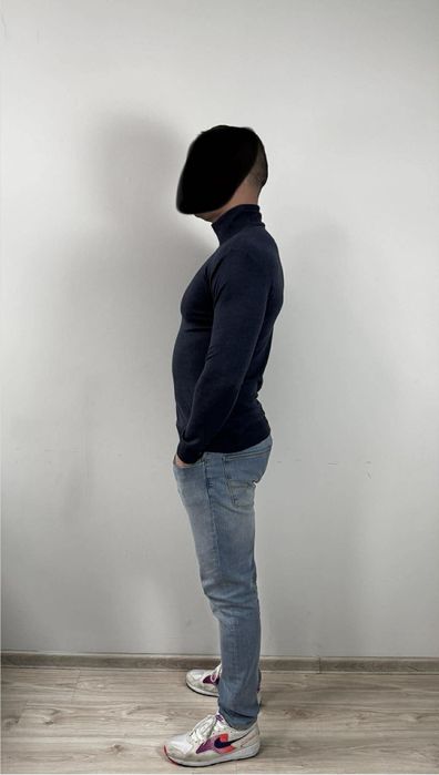 Oscar Jacobson golf sweter męski S/M 100%merino
100%wełna merino 
Rozm