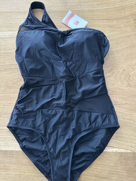 Stroj kompielowy 38 i 40 wyszczuplajaco modelujacy Bonprix nowy