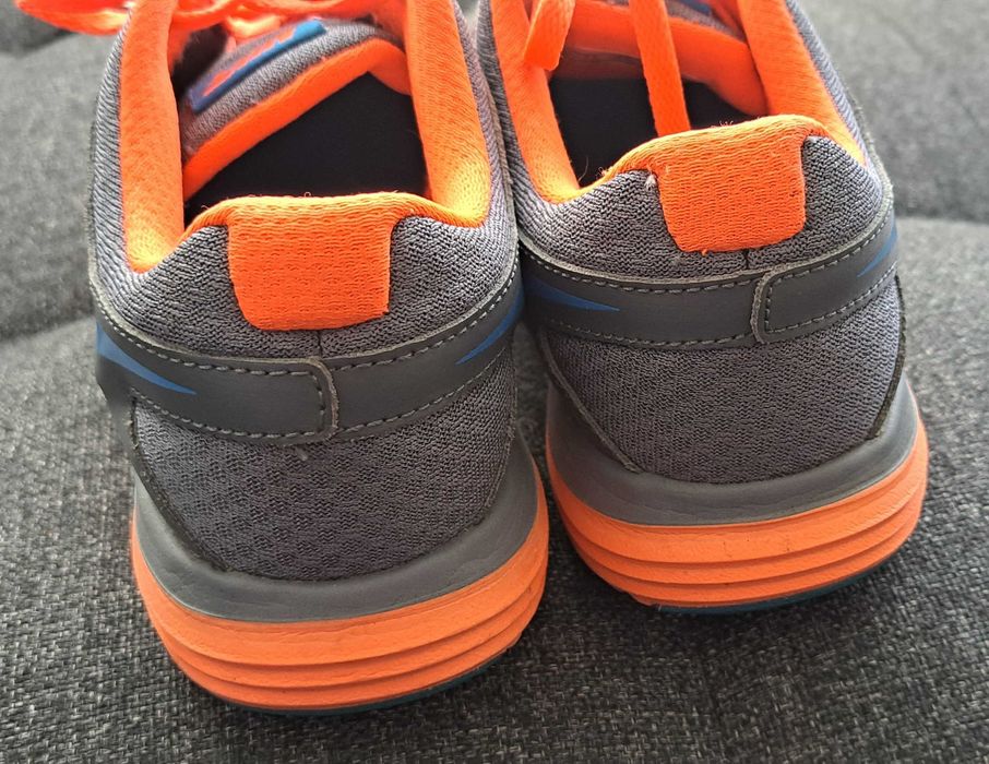 Ténis Nike,  tamanho 36