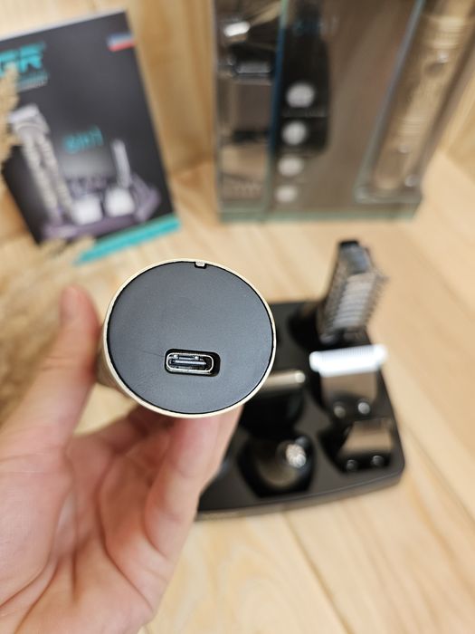 Професійний набір Vgr 106 тример машинка бритва стрижка металевий