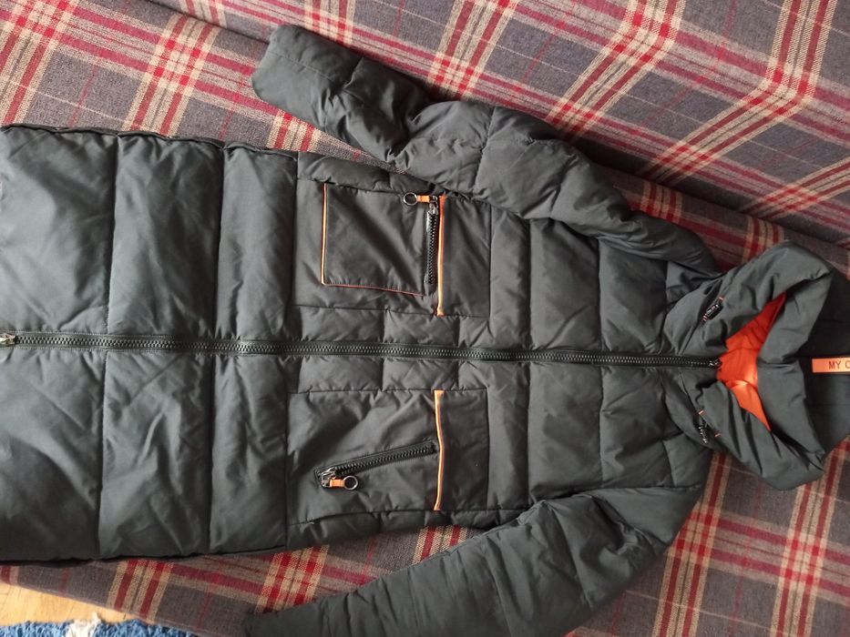 Куртка зимова жіноча