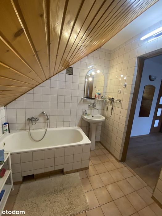 Dom 127 m² | 5 pokoi | 2 garaże | garderoba | piwnica | 2 łazienki