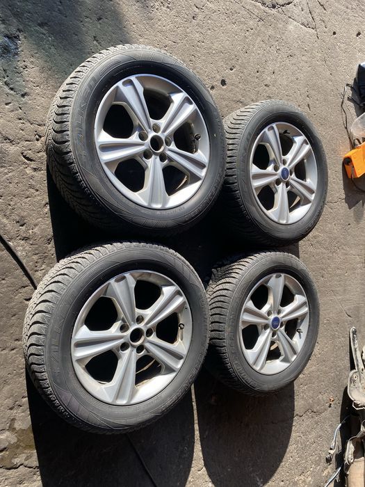Alufelgi komplet 235/55/17 Ford Kuga Mk2 2013-
