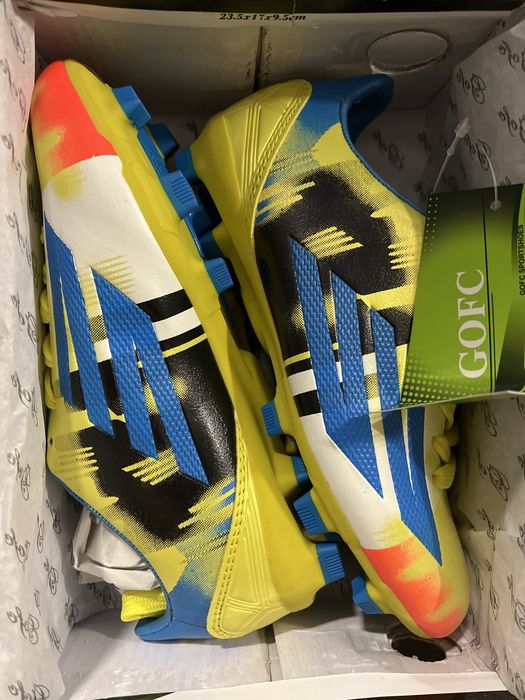 Korki buty piłkarskie dla dziecka r 32