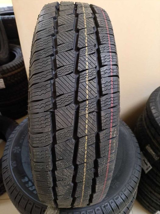 Нові шини 225/70R15C 8PR LT 112/110R Sunfull SF-W05