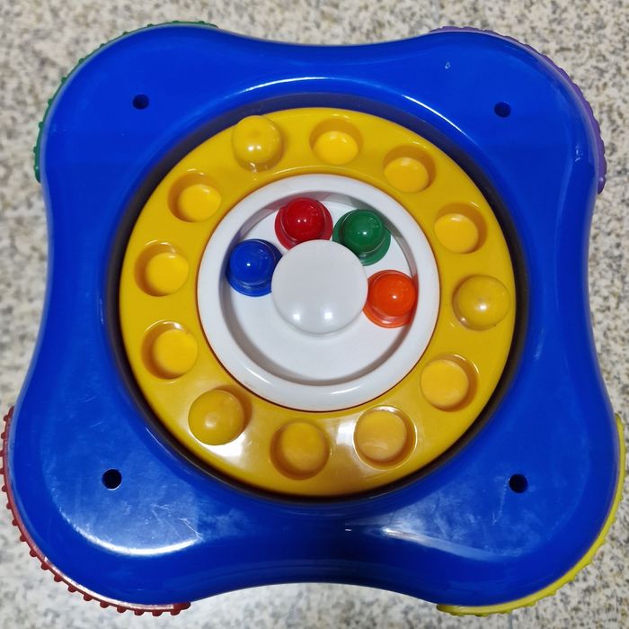Cubo musical Chicco