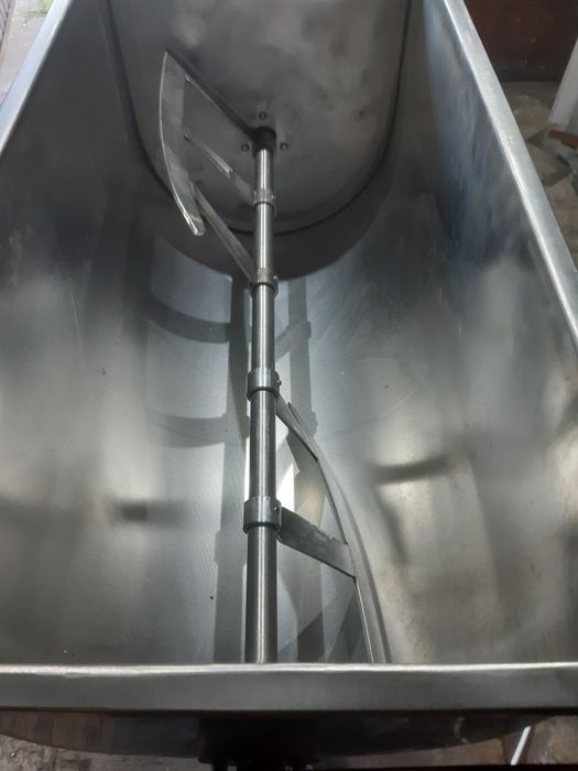 Mieszałka do mięsa 80kg 120 L