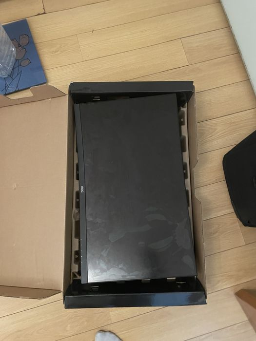 Monitor 280hz 0.3ms AOC c27g4zxe