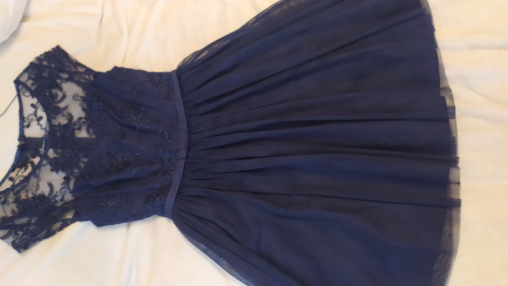 Sukienka na imprezę