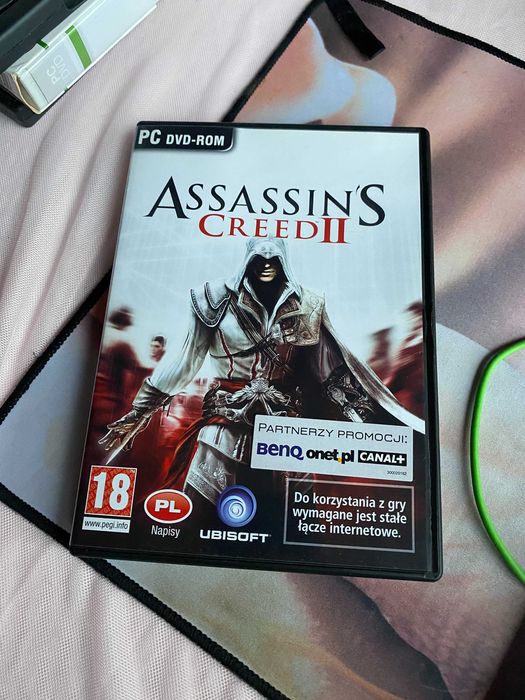 Pudełko od gry Assassin`s Creed II (bez gry)
