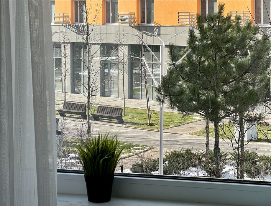 Світло парк, 2 пов, м. Видубичі 10 хв пішки, 1кімнатна