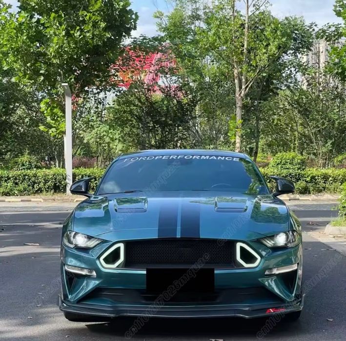 Губа на передний бампер Ford Mustang накладка на бампер сплитер мустан