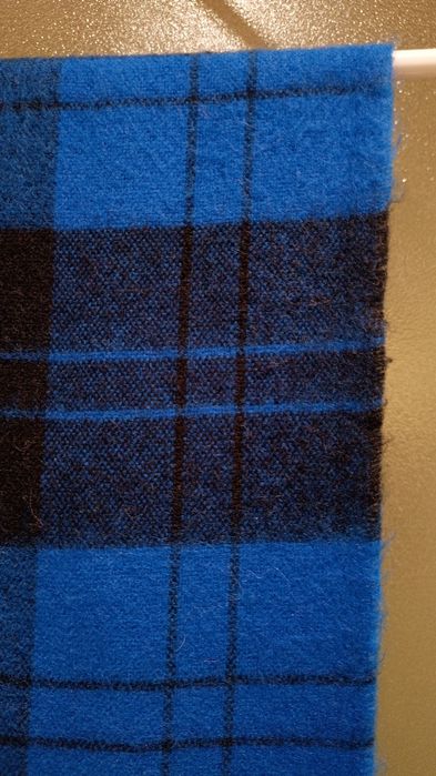 GiltEdge  Made in France  Delikatny szal akrylowy, 132 x 28 cm